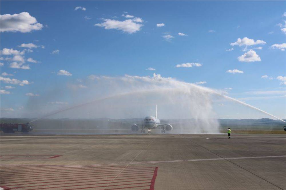 C919圆满完成首次国际商业航班飞行