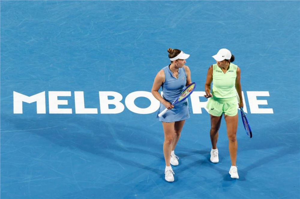 澳网综合：张帅闯入女双决赛 萨巴伦卡、莱巴金娜会师女单决赛