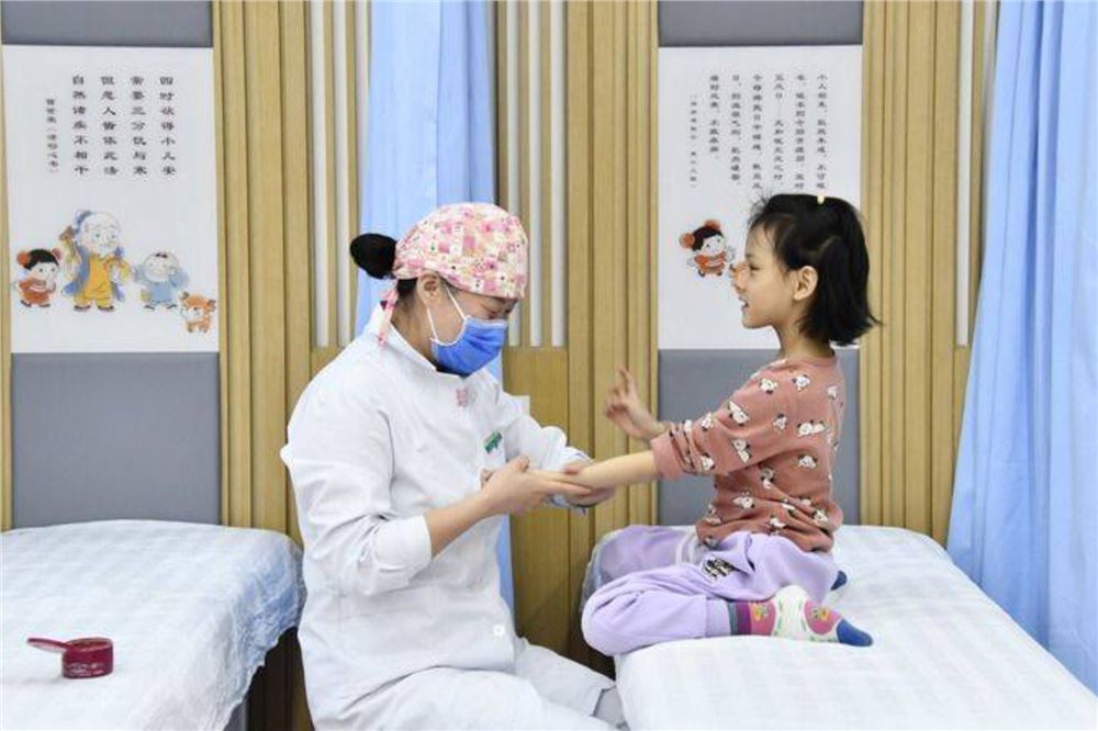 中医药振兴发展“十五五”规划擘画中华瑰宝新蓝图