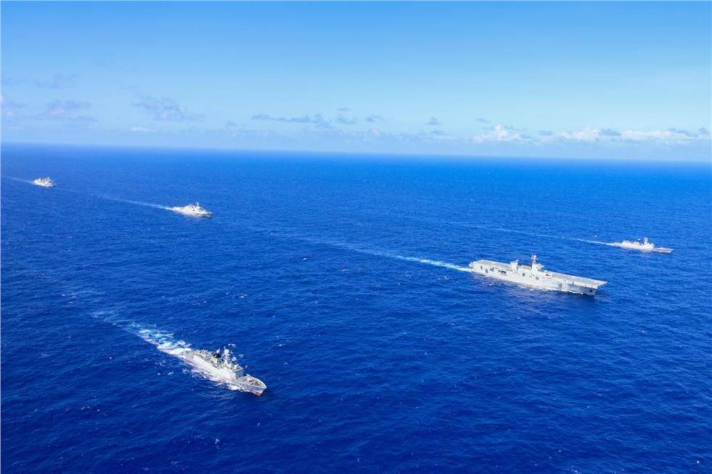 年轻的战舰年轻的兵——记海军海南舰