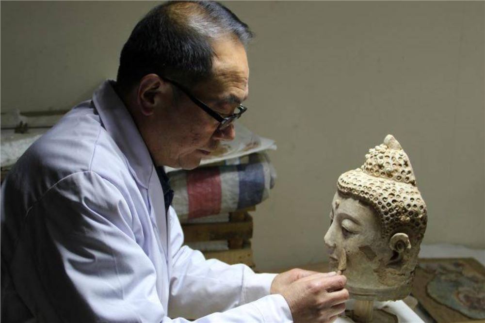 【身边的大国工匠·2025年“大国工匠年度人物”⑩】匠心护国宝 岁月答千年