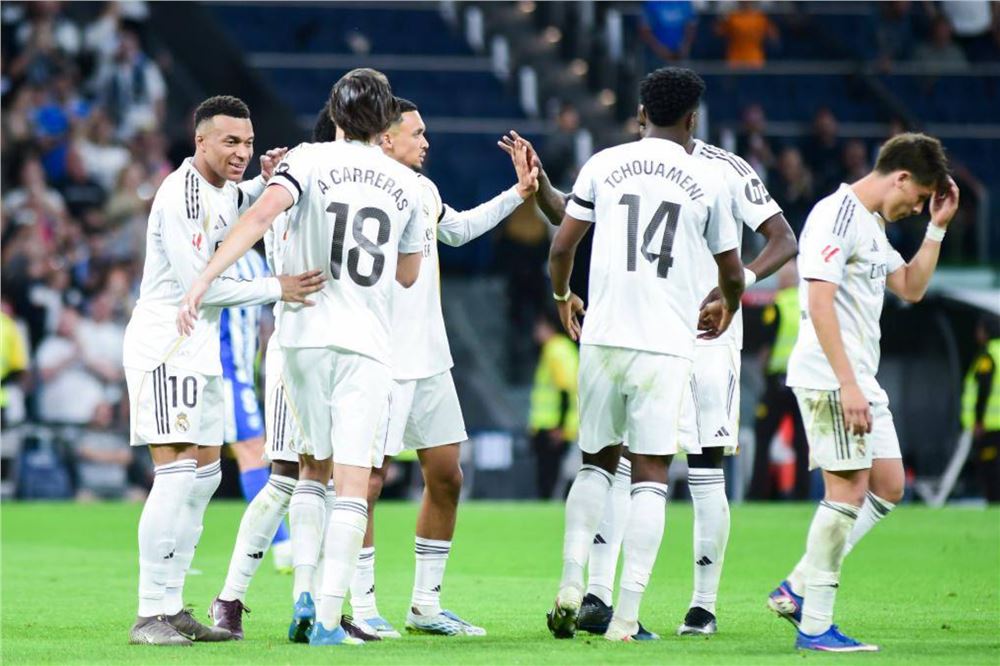 西甲综合：姆巴佩、维尼修斯建功 皇马击败阿拉维斯