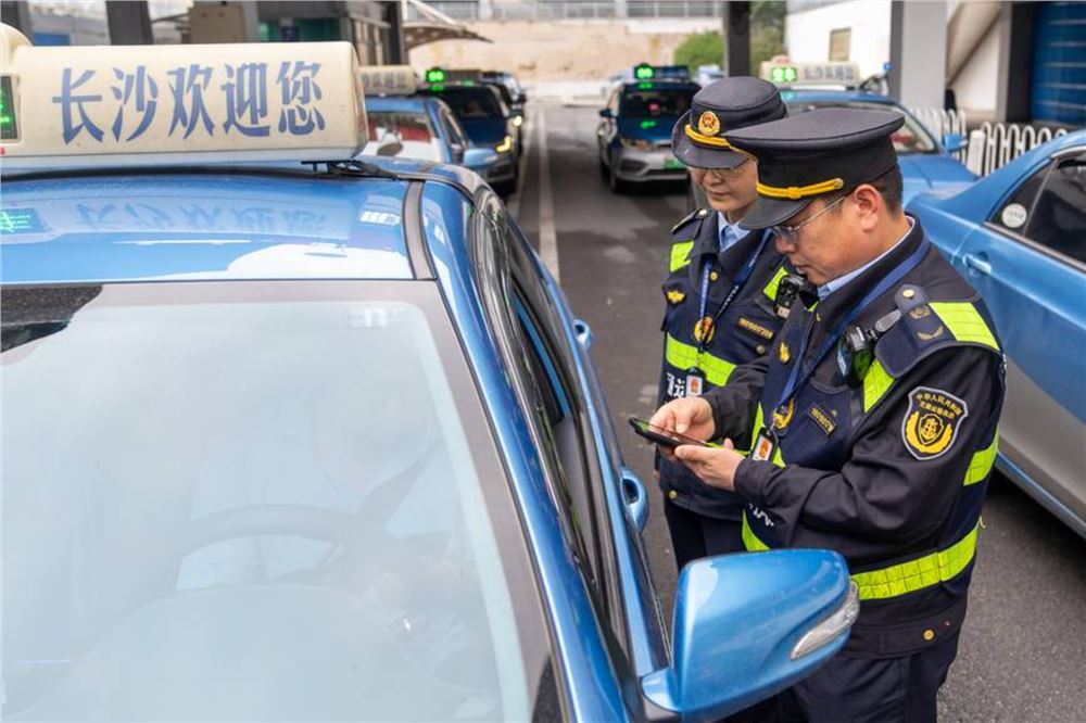 “五一”假期，湖南道路客运平安发送旅客334.49万人次