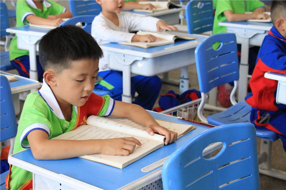 邵阳华天小学：立德树人 润物无声