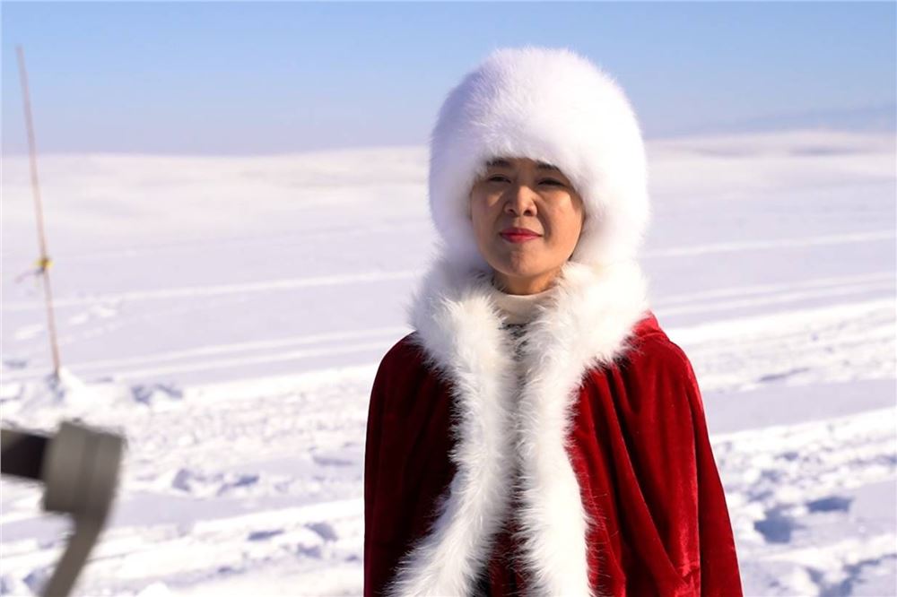 贺娇龙，拟追记大功