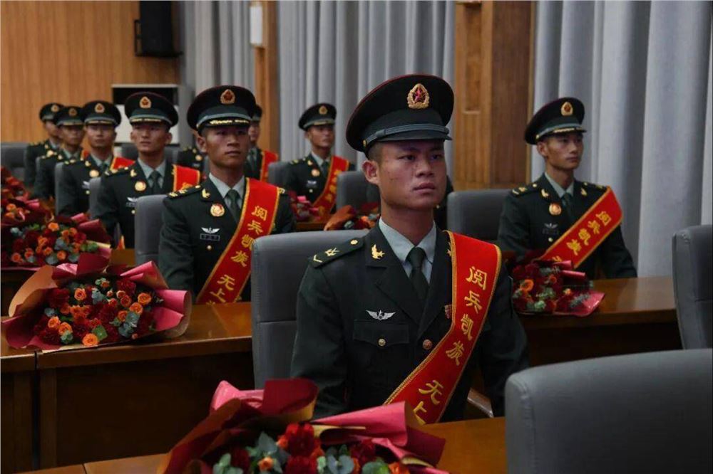 肖思远的弟弟肖荣基，提干了