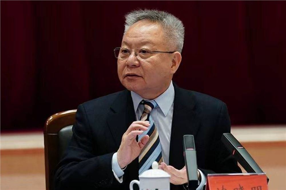 沈晓明参加湖南省政协十三届四次会议第一联组讨论