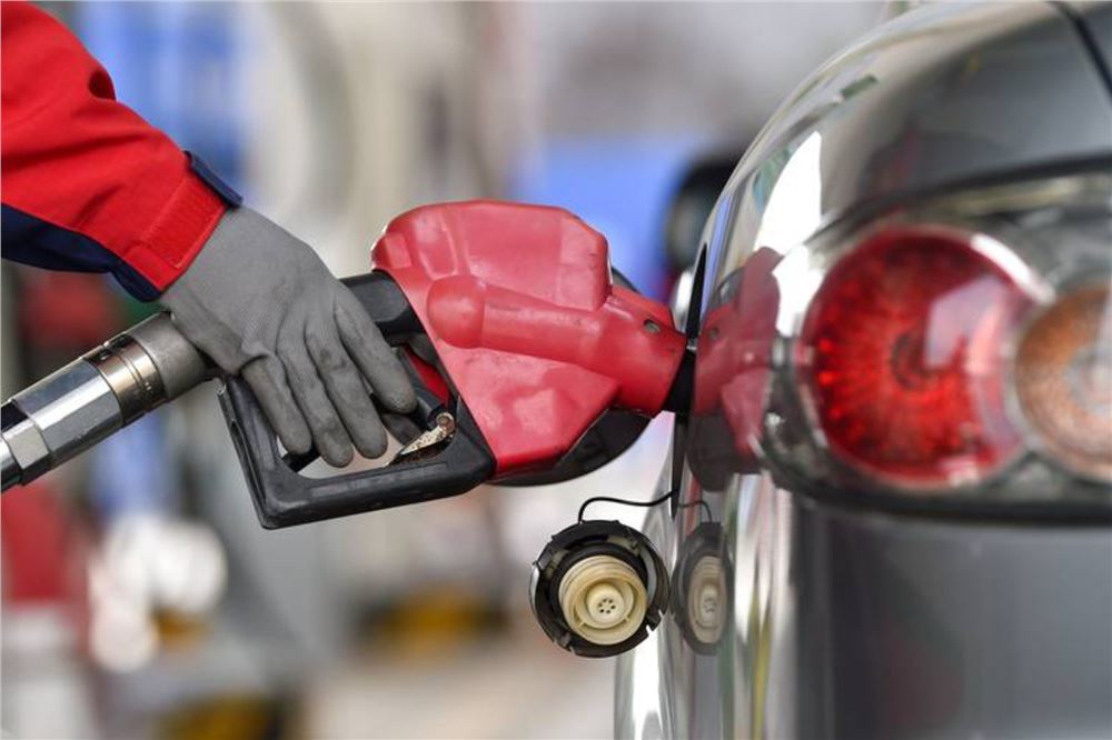 今晚24时，国内油价或迎2026年首次下调
