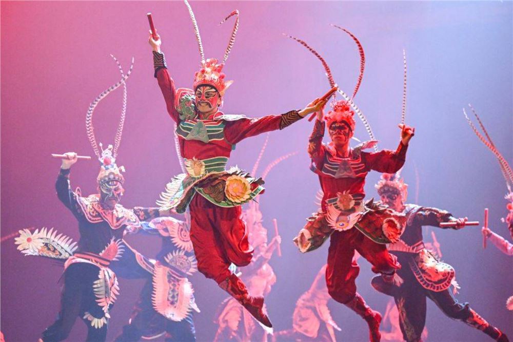 第七届全国少数民族文艺会演参演剧目《英歌》在京上演