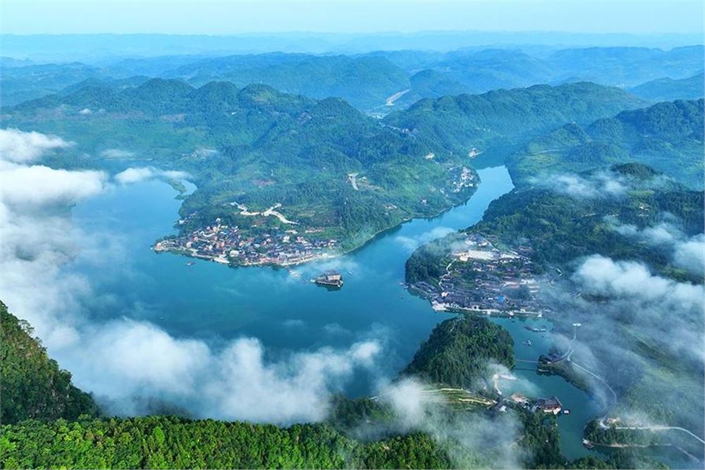 有一种滤镜叫“夏天”！悠长夏日藏在山区里的“世外桃源”有多治愈？