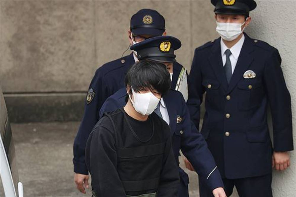 安倍晋三枪击案嫌疑人认罪