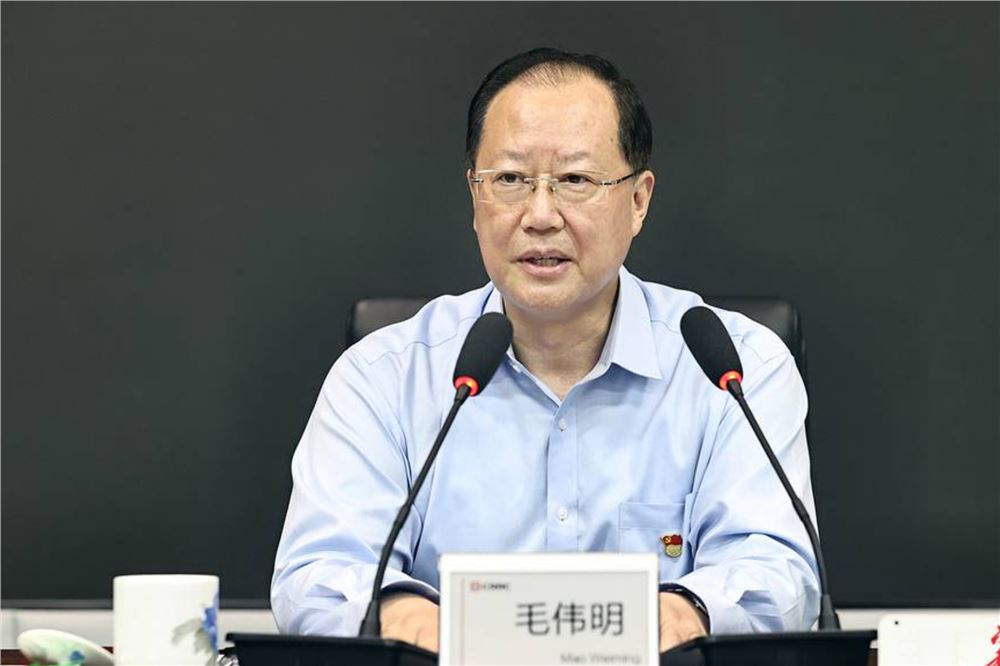 毛伟明在中车株洲所讲作风建设专题党课