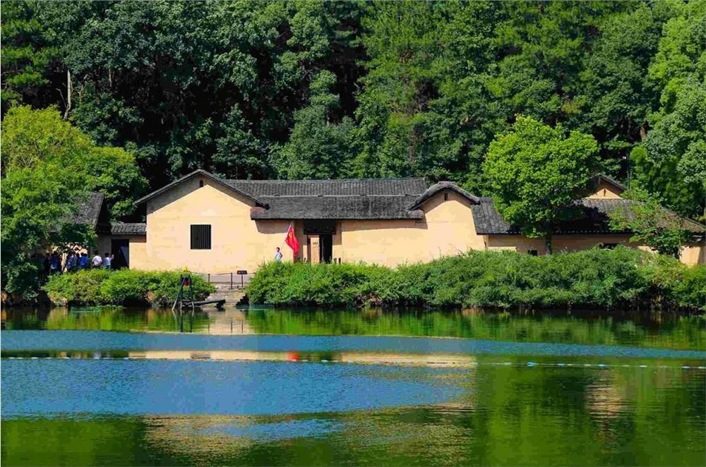 334023781bb0f56010250895bb02c2c4.jpg 334023781bb0f56010250895bb02c2c4.jpg