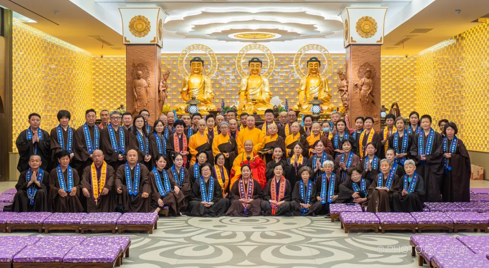 甲辰年六月十九合影留念