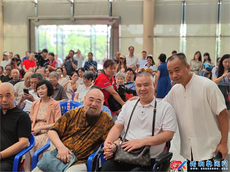 图片4.png 图片4.png