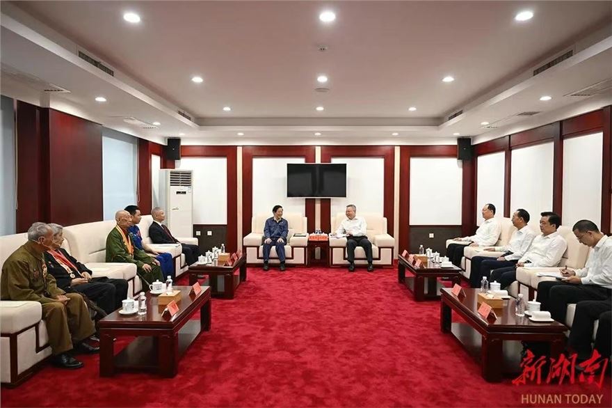 D21792B4-5EAC-4870-8819-E5D07D993FAC.jpeg D21792B4-5EAC-4870-8819-E5D07D993FAC.jpeg