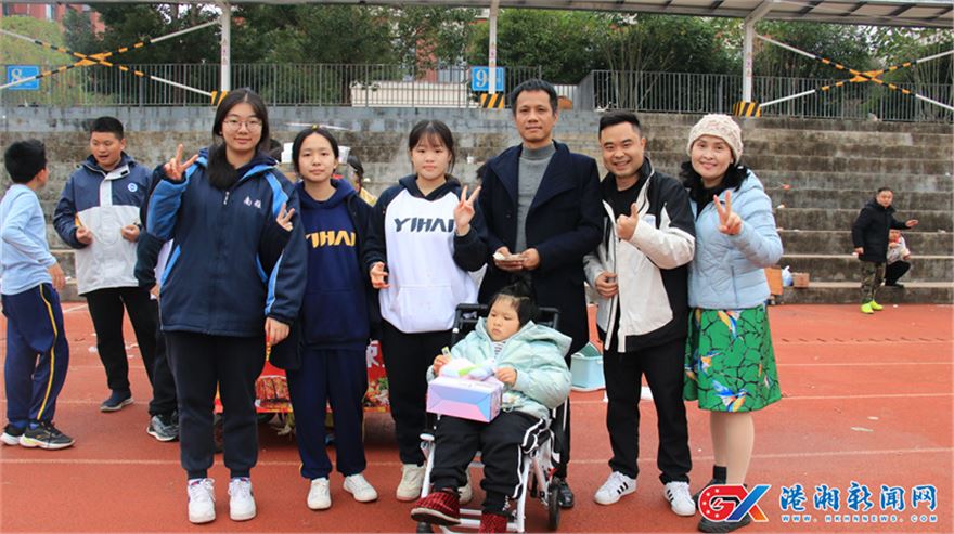 IMG_4051.jpg IMG_4051.jpg