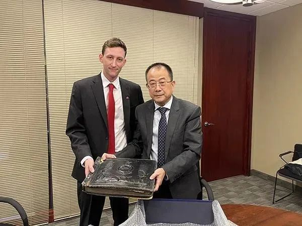 他收到春晚邀请!网友纷纷送上祝福 他收到春晚邀请!网友纷纷送上祝福