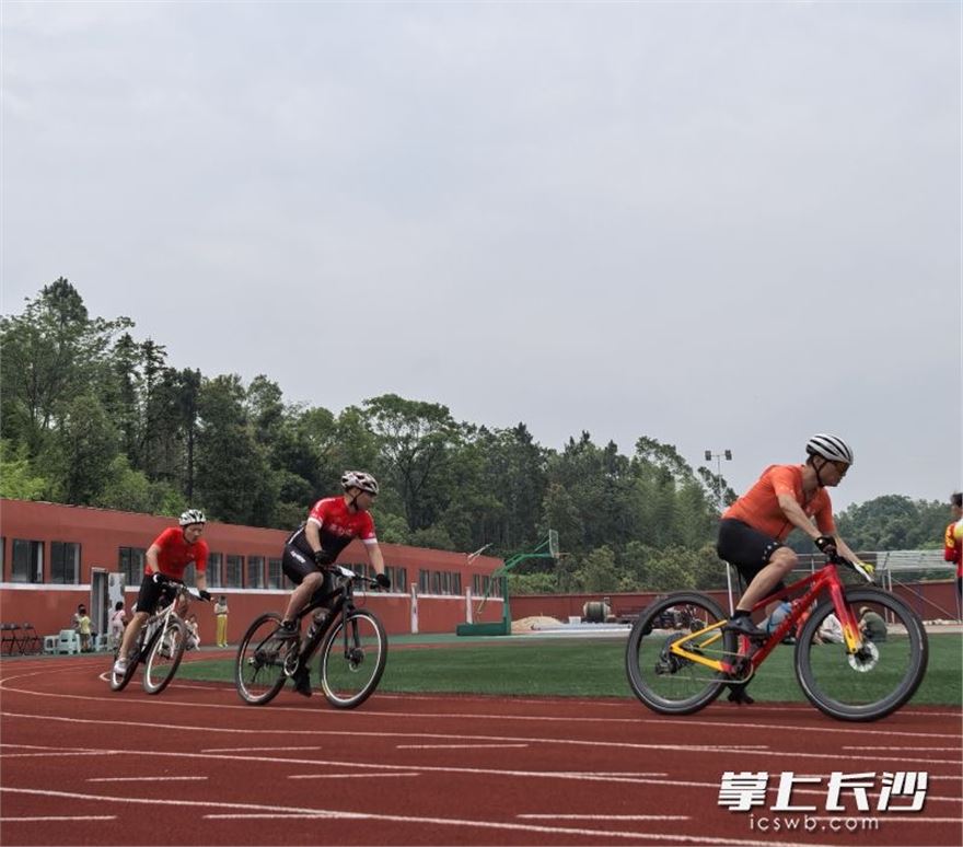 7D40EE5E-7D8A-4148-8D22-6E1C531ABEF4.jpeg 7D40EE5E-7D8A-4148-8D22-6E1C531ABEF4.jpeg