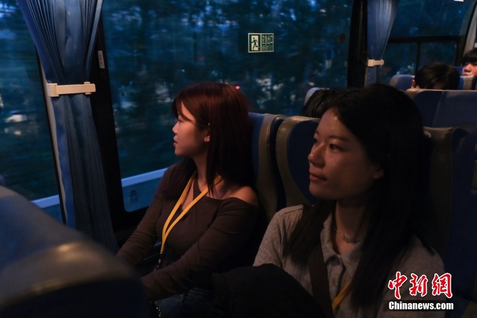 我们来啦！30余名台湾大学生抵达北京 开启实习交流之旅