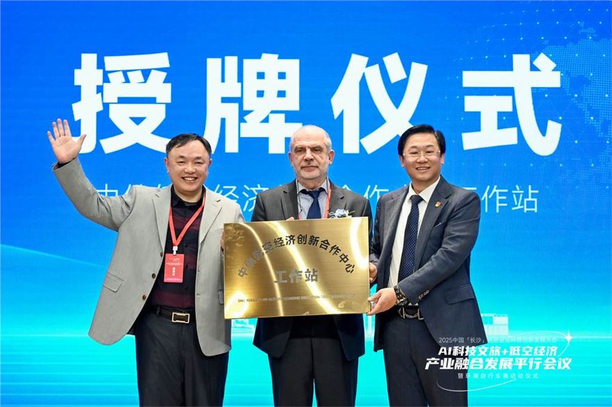 0C1EDD35-FF45-4D93-B14F-93EF60F93832.jpeg 0C1EDD35-FF45-4D93-B14F-93EF60F93832.jpeg