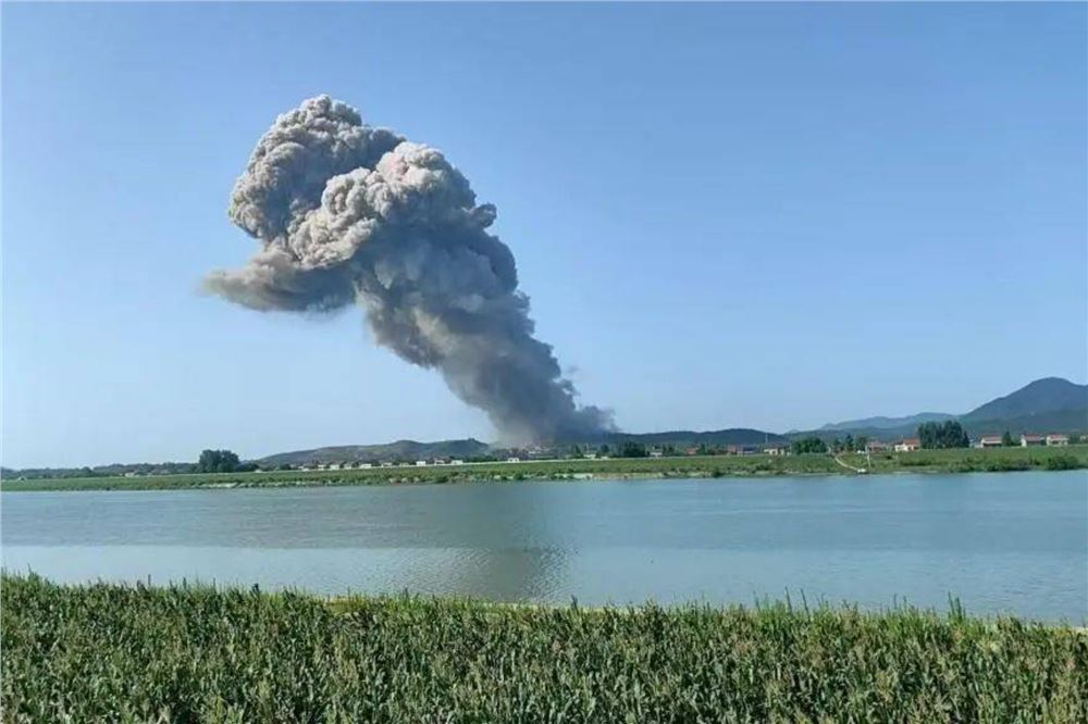 湖南烟花厂爆炸事故已致9人受伤，2人失联！