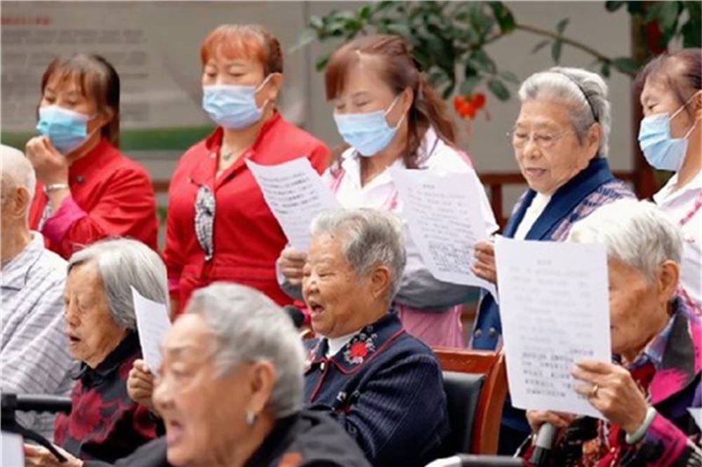 湖南省百岁老人增至4481人，长寿水平显著提升
