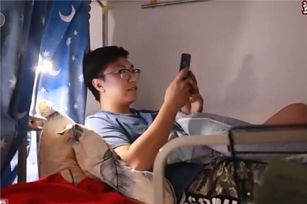 人均每天刷短视频2.6小时！如何“自救”？